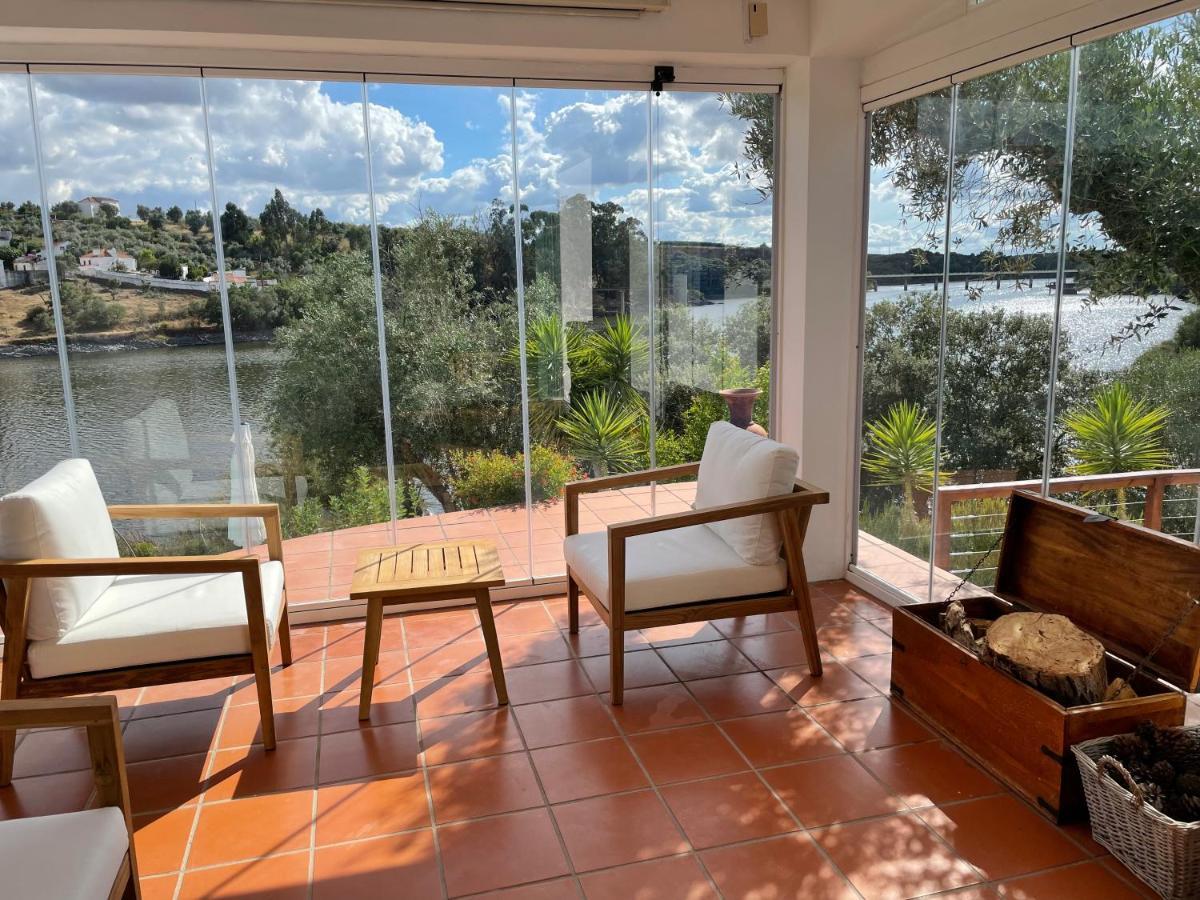 Montes De Charme Bed and Breakfast Αβίς Εξωτερικό φωτογραφία